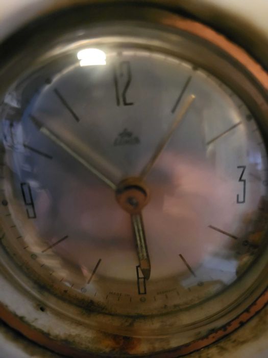 Старинен часовник Lumen