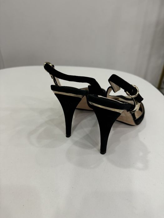 босоножки Poletto