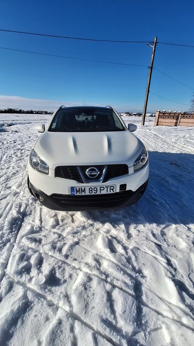 Nisan qashqai  2 litri  150 cai