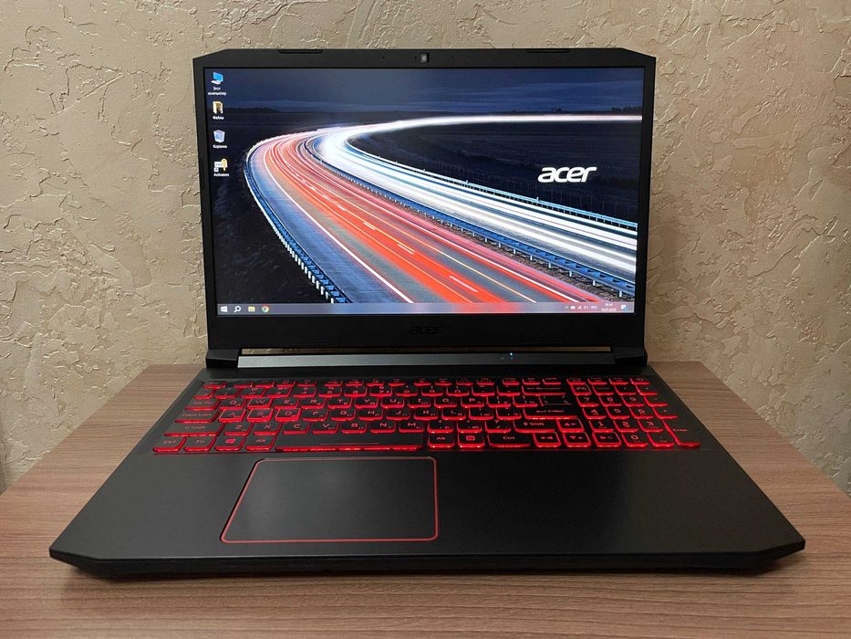 Acer Nitro/ i5-10300H/16Gb Ram/500Gb ssd m2/1Tb Hdd/GeForce 1650 4Gb/