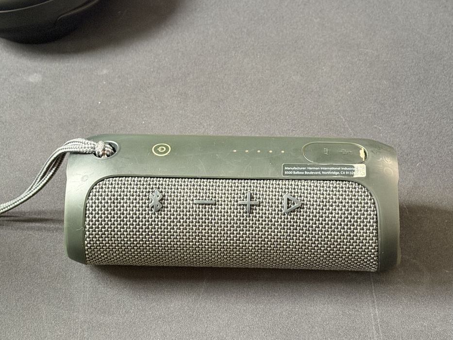Boxa JBL flip Essential