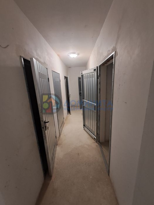 Продава се Двустаен апартамент в Царево - 87 кв.м за 580 €/кв.м - Снимка #18