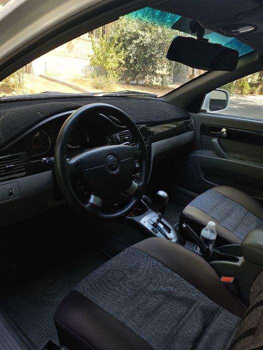 Срочно продается Жентра Равон 3 позиция автомат