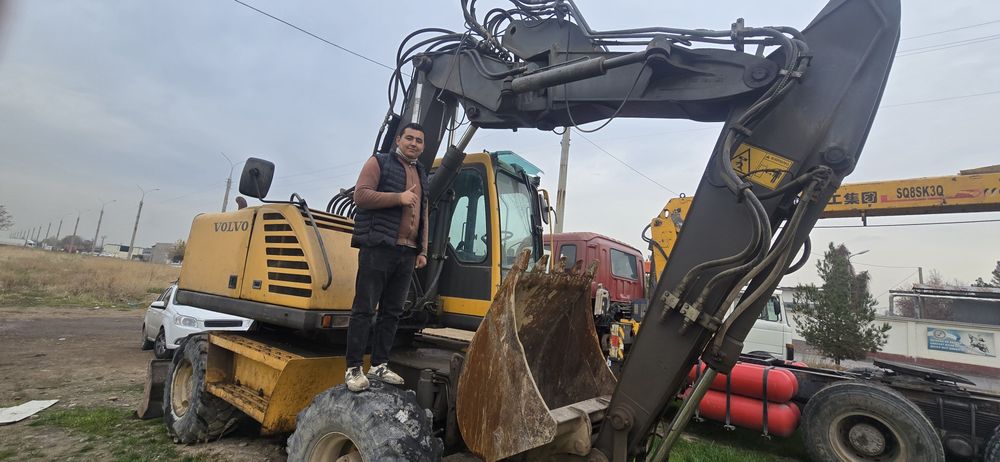 Ekskavator srochna sotiladi Volvo 140 tali