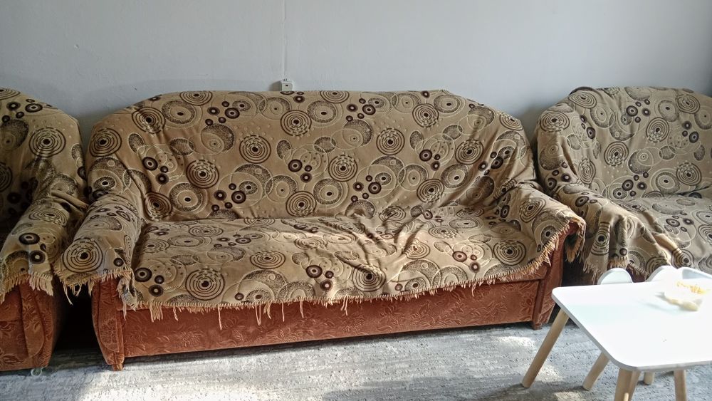 Диван тройка диван и 2 кресла