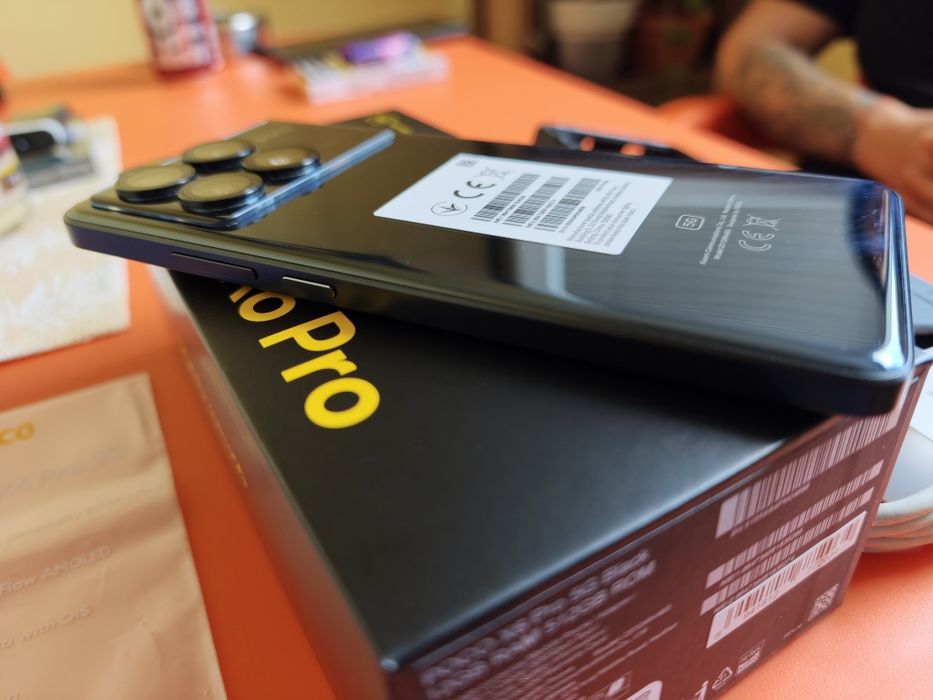 Продавам: Poco X6 Pro 512