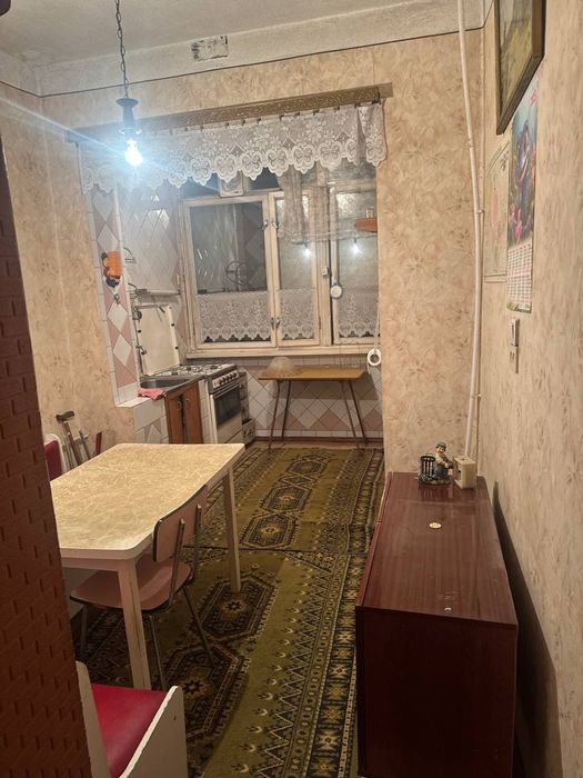 Qora qamish 2/4 chimboy massiv 2 xona arenda