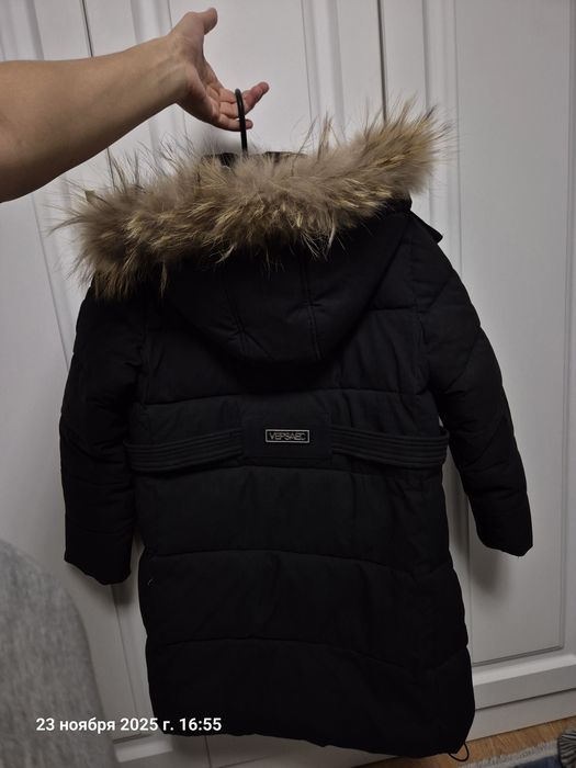 Срочно продам зимний пуховик для девочки