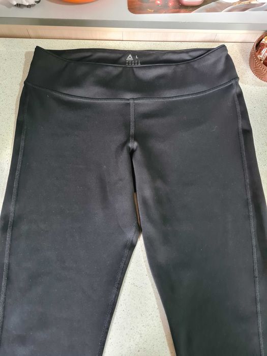 Спортивные легинсы