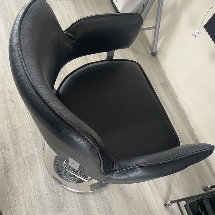 кресло парикмахерское