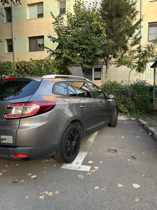 RENAULT Megane 2013 — imagine 2