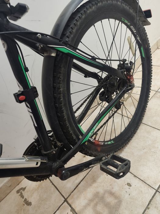 Продам велик Axis горный