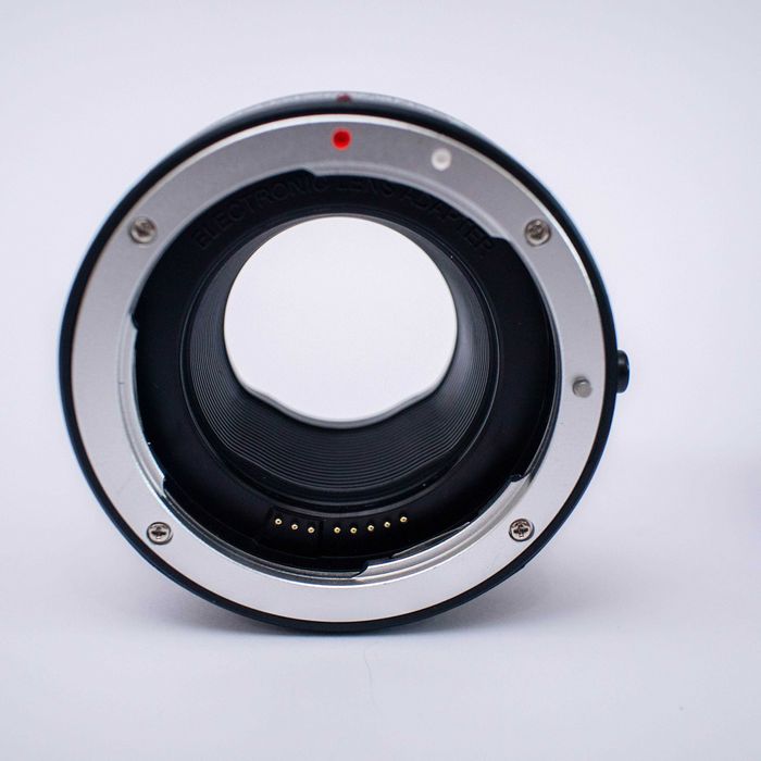 Адаптер Canon ef и ef-s към  eos-m , m50 , m100 ,m200 и д-р.