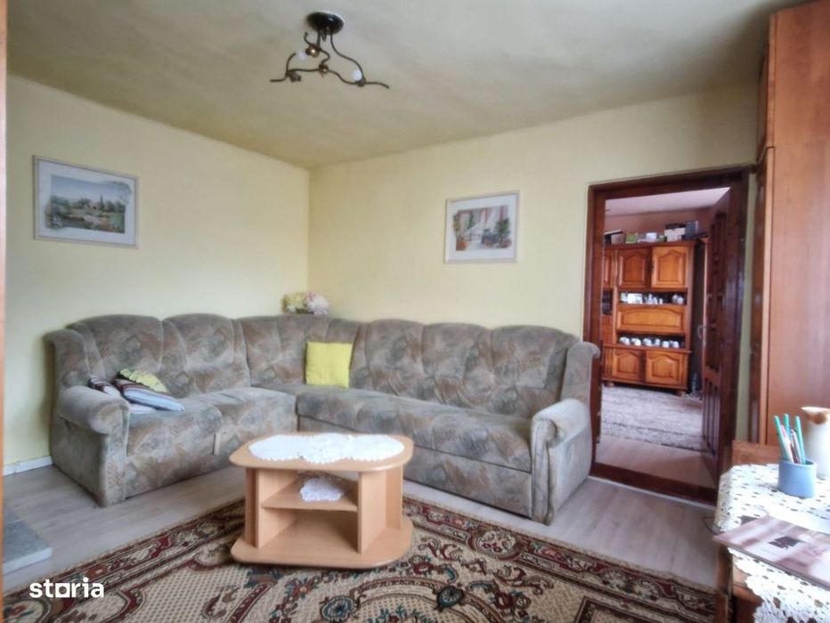 Teren si casa ideala pentru dezvoltare imobiliara, zona RrM3