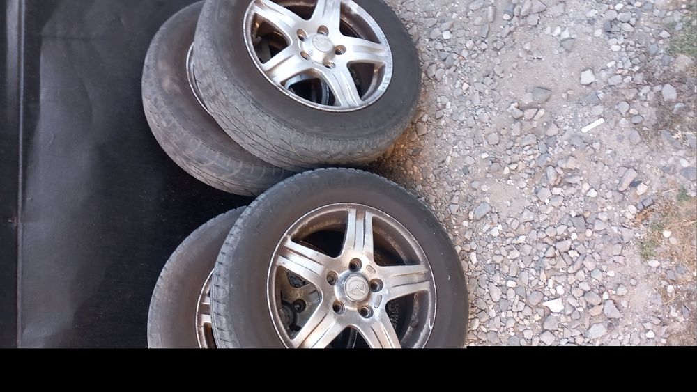 Джанти с гуми за МАЗДА и ТОЙОТА