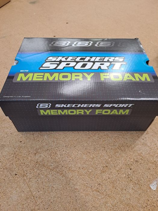 Маратонки Skechers, 41,5 чисто нови