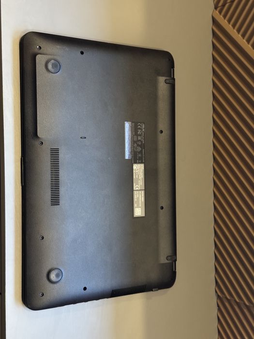 Asus VivoBook | licenta WinPro 11 + Office + McAfee