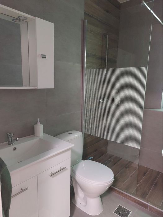 Inchiriez apartament 2 camere