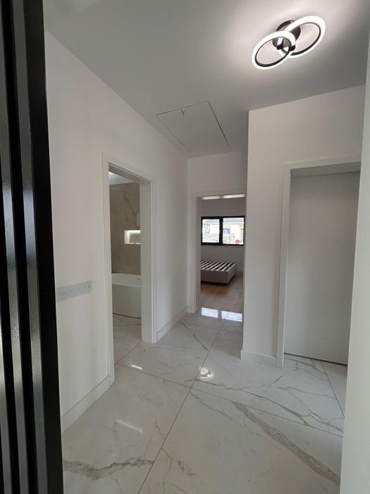 Casa premium de vânzare, cartier asfaltat - cartierul Olimp/Casandra