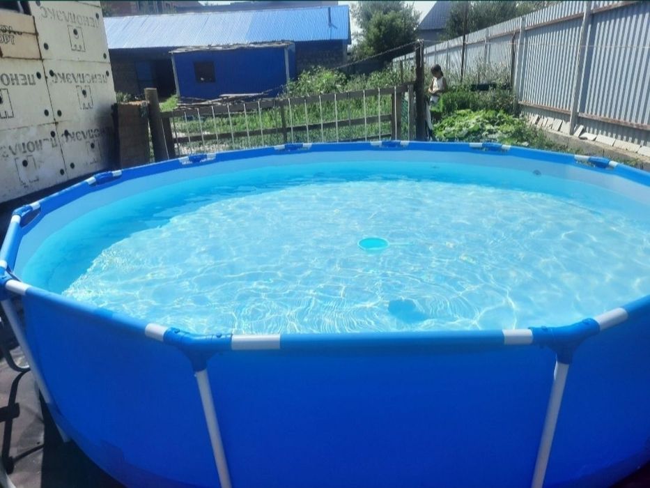 Срочно Продам бассейн