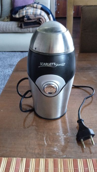 Продам вентилятор и кофемолку.