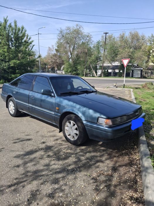 Мазда 626Хэтчбек