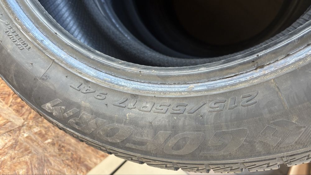 Продам шины зимние комплект