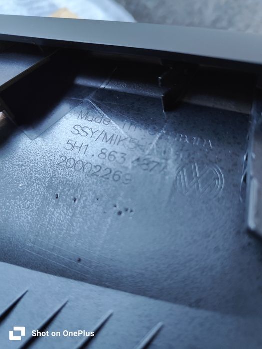 Consola centrală Golf 8