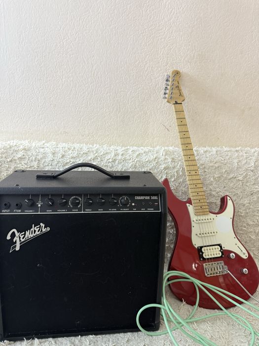 Продам гитару и комбик вместе со шнуром