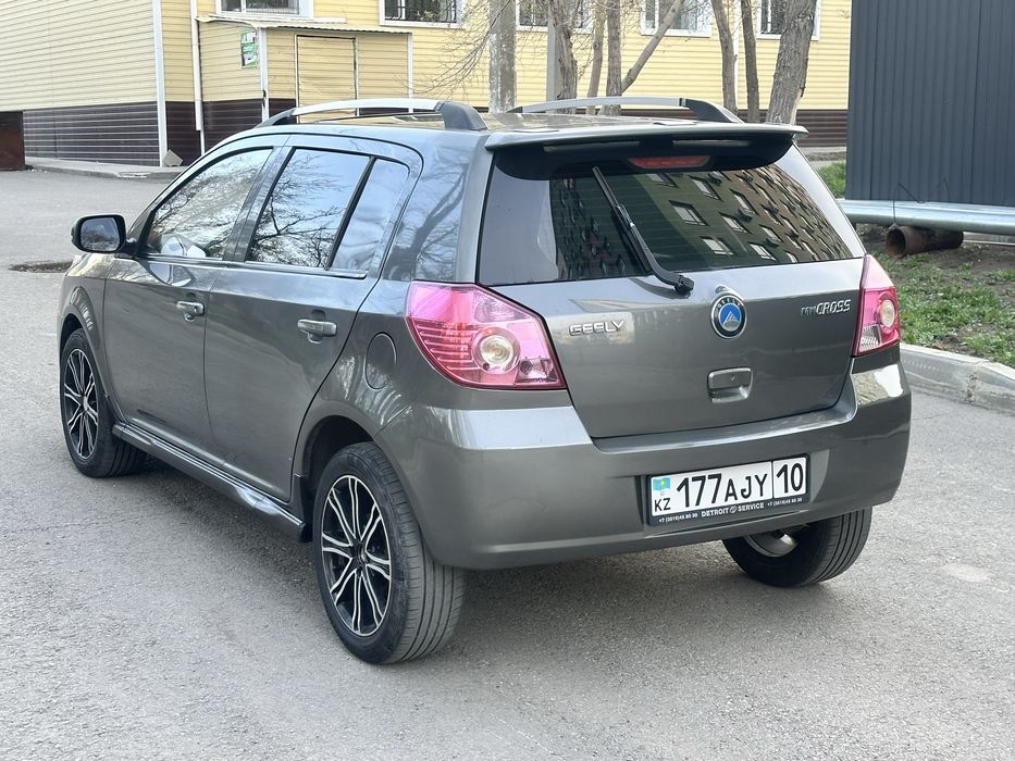 Geely MK Cross 2015 год