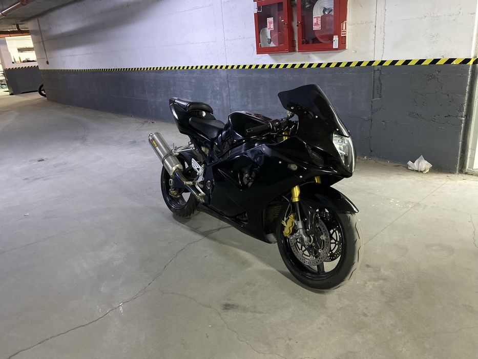 Suzuki GSX-R 1000 K4