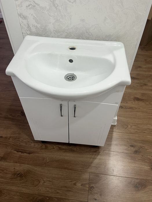 Продам раковину для ванной