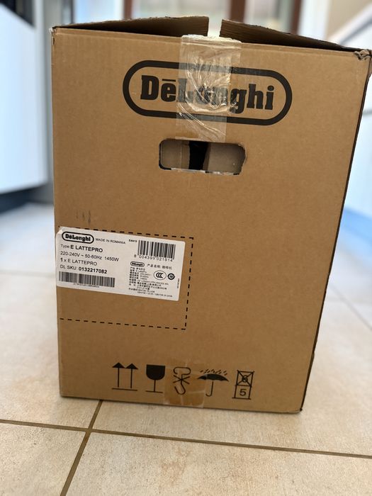 Espressor automat De’Longhi Magnifica Evo e latte pro