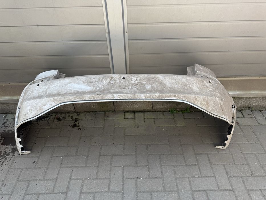 Задний бампер на Chevrolet Monza б/у