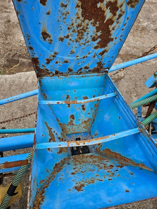 Met erbicidat de vanzare