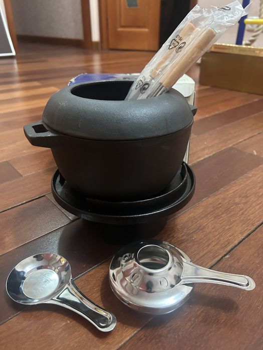 Фондюшница чугуная