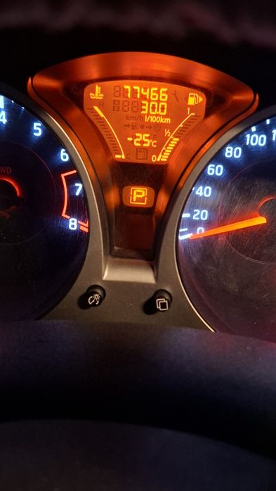 Продам Nissan Juke