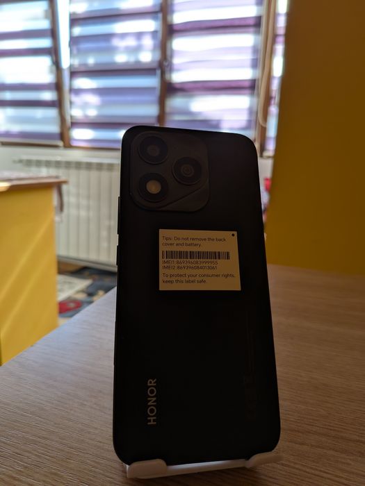 Vând HONOR 400 Lite – ca nou, garanție + accesorii