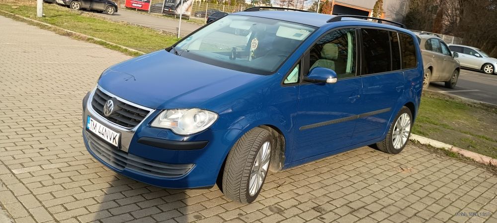 Vw Touran BMM... PROPRIETAR în acte!!!