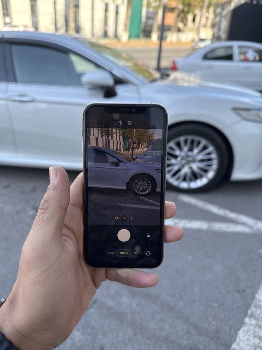 Iphone 11 pro 256gb 100 akp