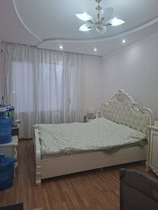 Srochne sotiladi. kami bor Yunusobod 11 kv 4 xona