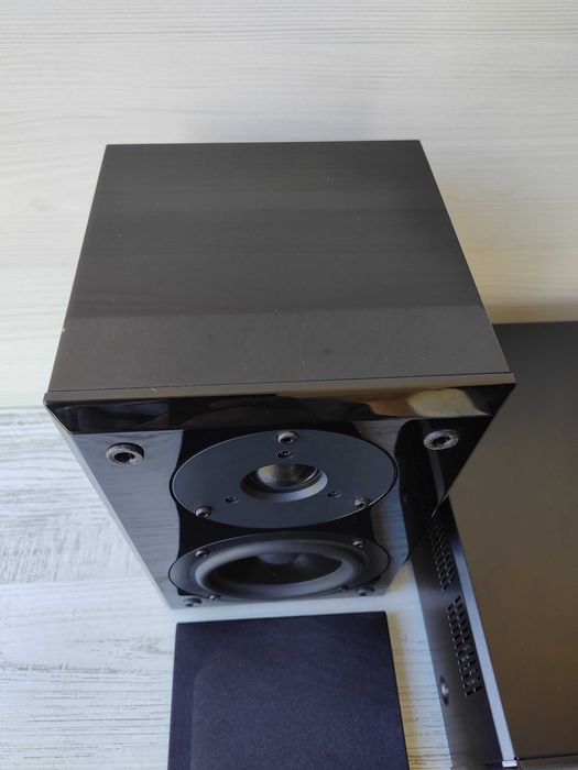 Премиум Hi-Fi система Yamaha PianoCraft (DRX-730 + NX-E300) – Пиано лак