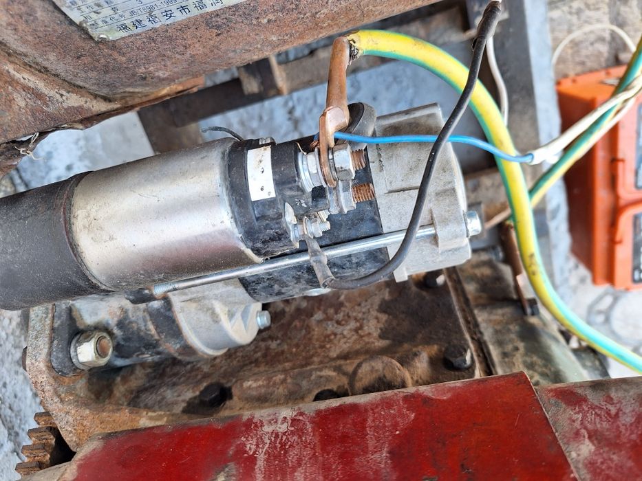 Девижок 3 фазали 25 квтли 380 v
1. Фазали девижок сотилади соатига 40