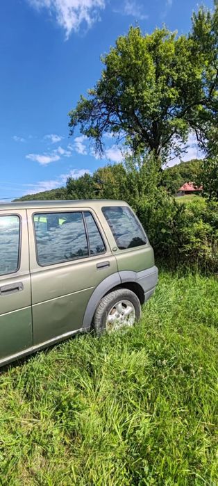 Vând land rover sau schimb
