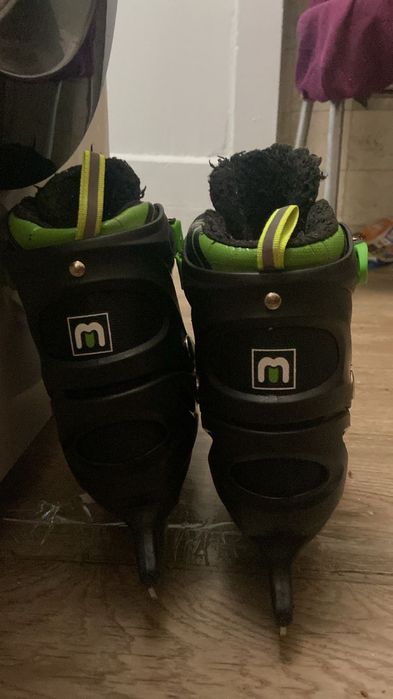 продам коньки детские 34-37размера