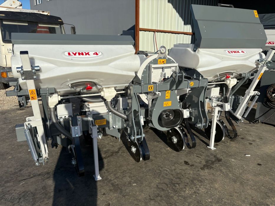 Semanatoare plante prasitoare 4 6 8 randuri cu dublu disc nou!!!