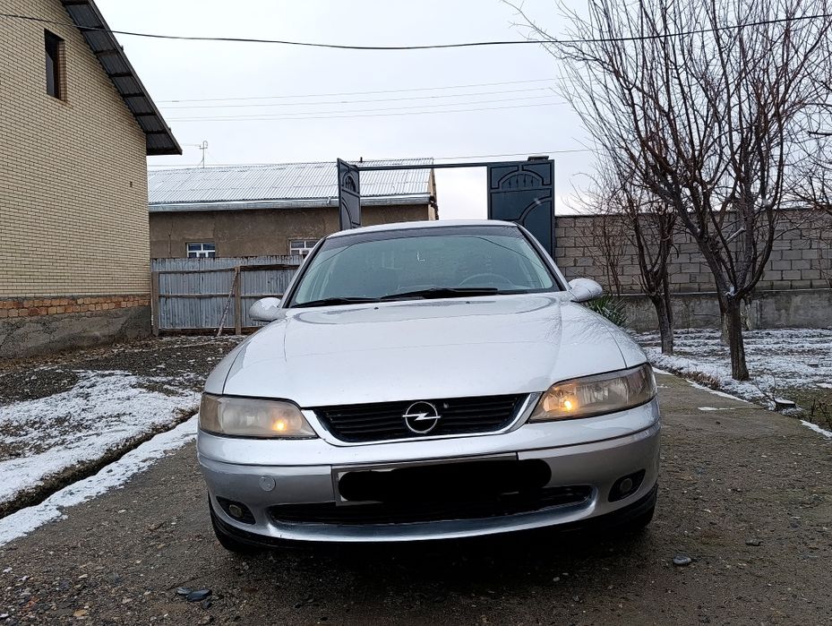 Опель вектра Б 1999г