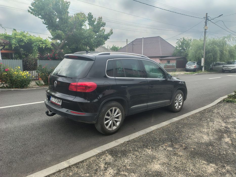 Vând sau schimb wv Tiguan cu transporturi cu locuri