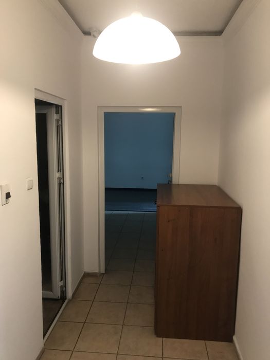 Собственик    продава    3    стаен      в      Пловдив      .