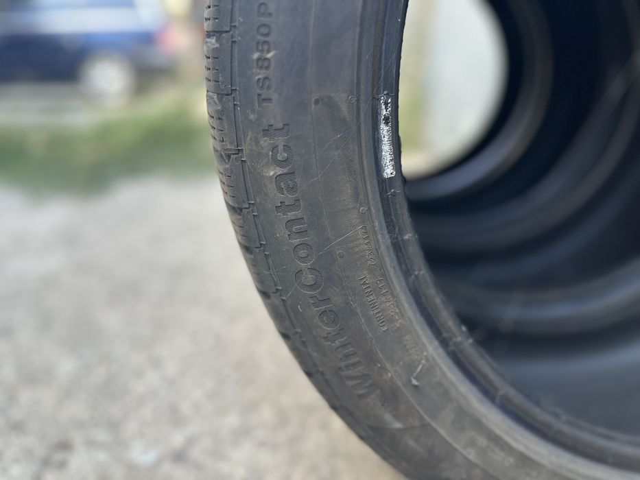 Зимни гуми 245/45/19 continental